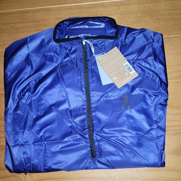 On Running Zero Jacket - Size XL - Picture 4 of 10